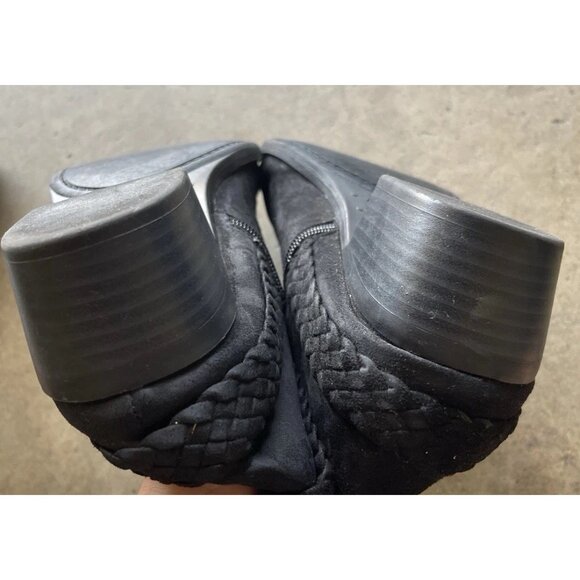 torrid Black 11605251 Faux Suede Ankle Boots Heel Life Stride Women’s Sz 11 - Picture 9 of 16